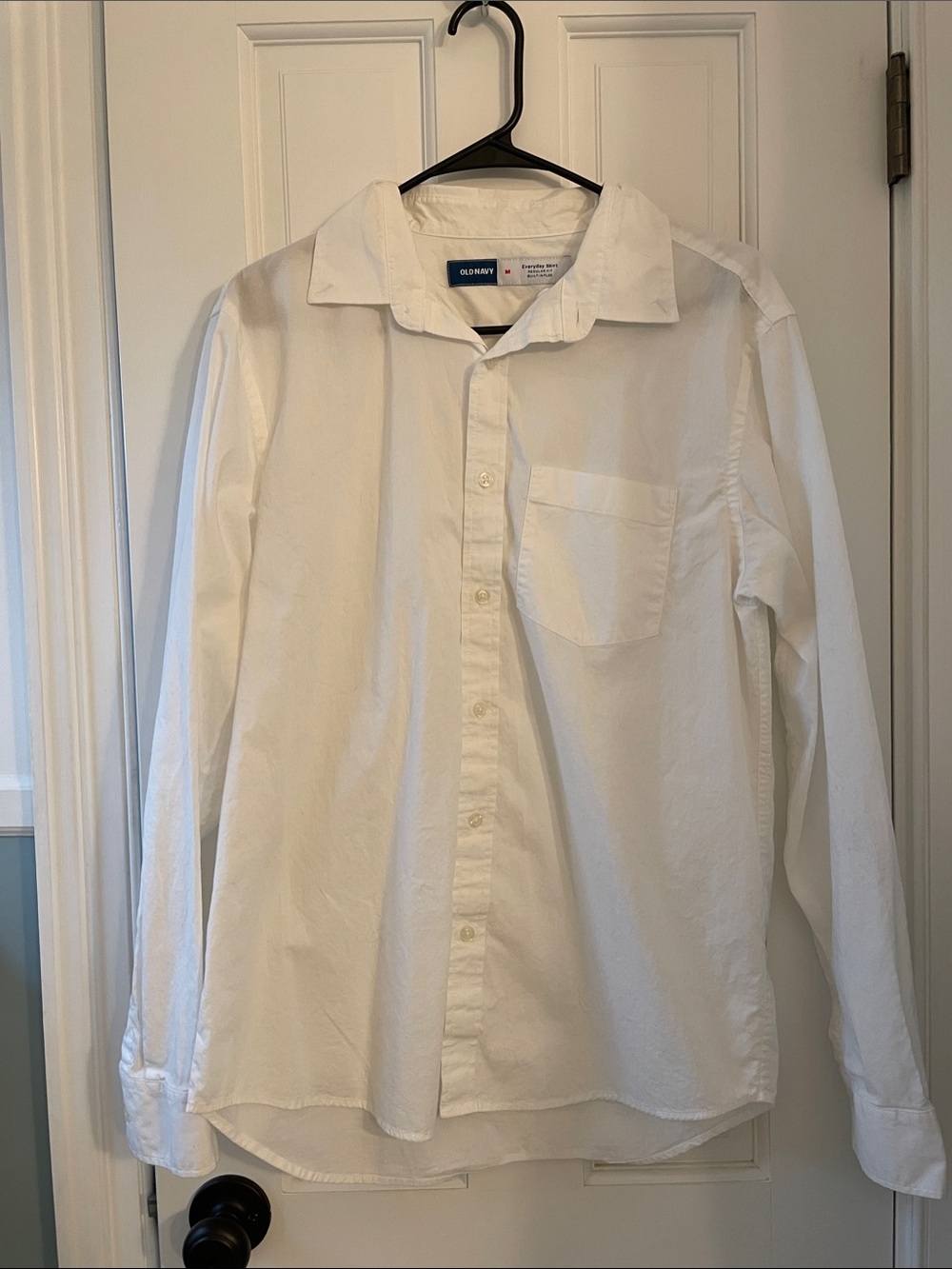 Old Navy Men’s White Long-Sleeve Button-Down Shirt